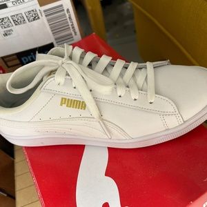 Puma sneakers